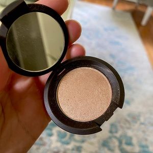 BECCA Cosmetics Mini Highlighter